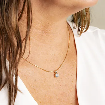 Bilde nummer 2 av Pan Jewelry, Anheng i 585 gult gull med blå topas