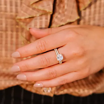 Bilde nummer 2 av 2-i-1 ring i 925 forgylt sølv med zirkonia