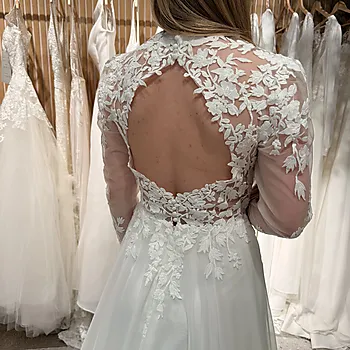 Bilde nummer 3 av En gang til brudekjole, Pronovias