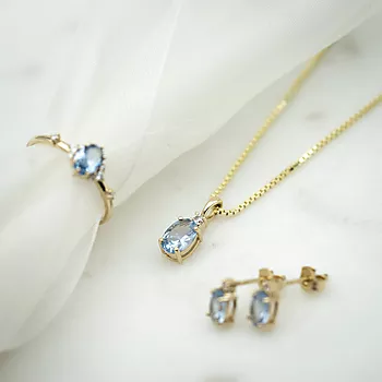 Bilde nummer 4 av Pan Jewelry, Anheng i 585 gult gull med zirkonia og syntetisk blå spinell