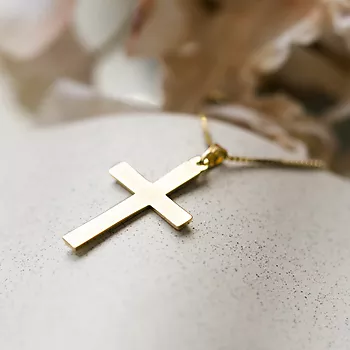 Bilde nummer 2 av Pan Jewelry, Anheng i 585 gult gull med kors