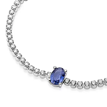 Bilde nummer 3 av Pandora timeless, Tennisarmbånd i 925 sølv med blå krystall