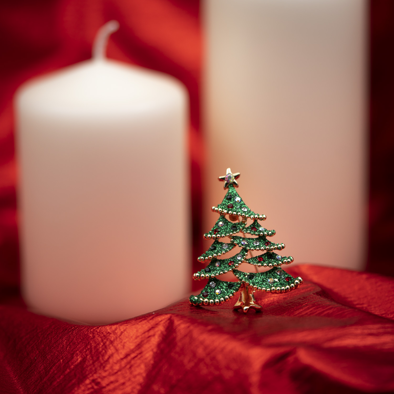 Bilde nummer 3 av Pan Jewelry, Brosje med juletre