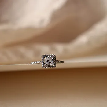 Bilde nummer 3 av Ring i 925 sølv med zirkonia