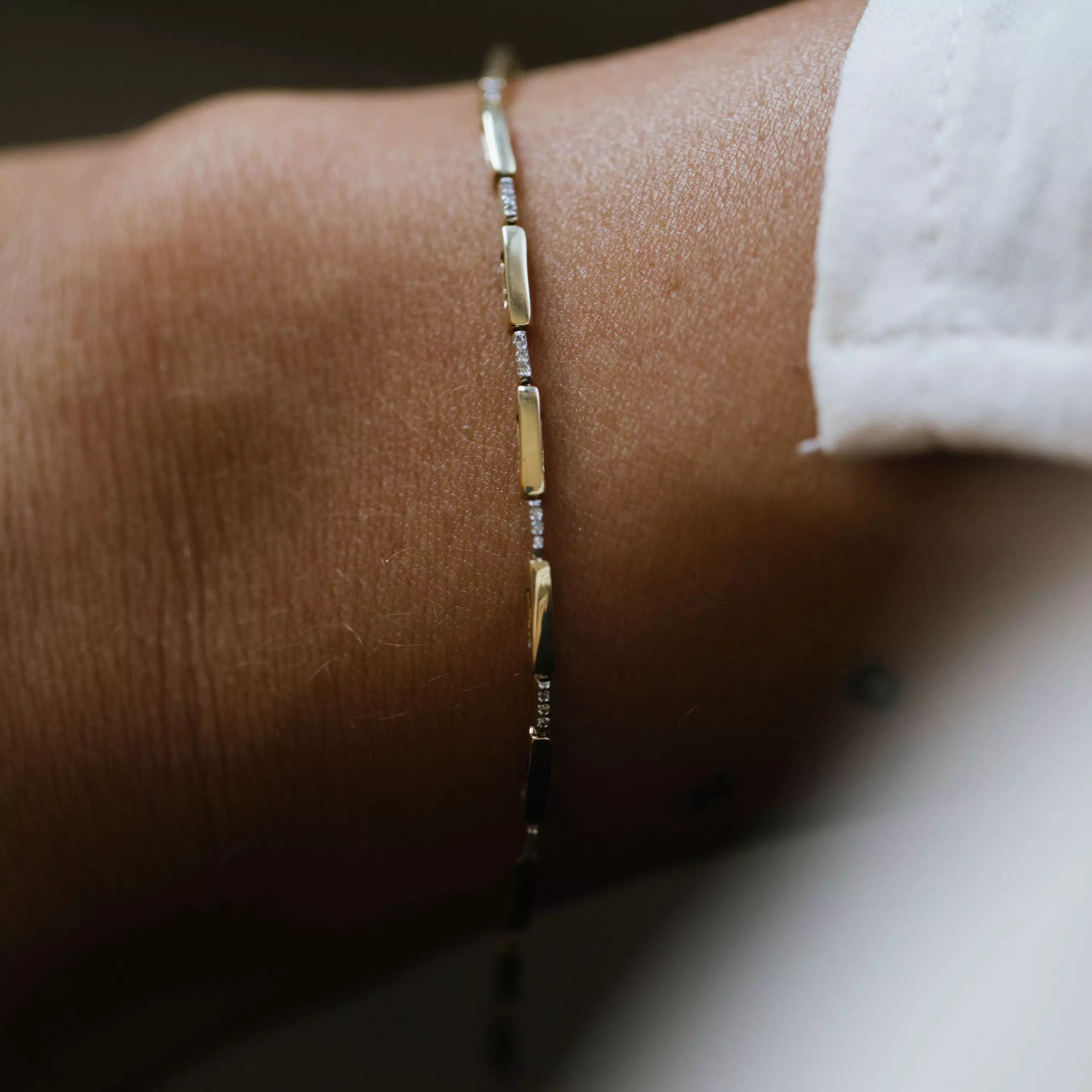 Bilde nummer 4 av Pan Jewelry, Armbånd i 585 gult gull med diamanter 0,10 ct