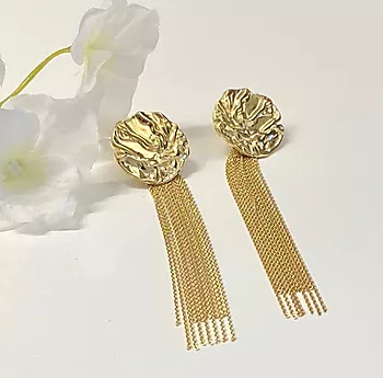 Bilde nummer 3 av Janne Formoe by Pan Jewelry, Lange øredobber i forgylt 925 sølv.