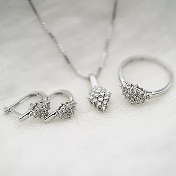 Bilde nummer 4 av Pan Jewelry, Øreringer i 585 hvitt gull med diamanter 0,33 ct