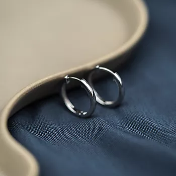 Bilde nummer 2 av Pan Jewelry, Øreringer i 925 sølv