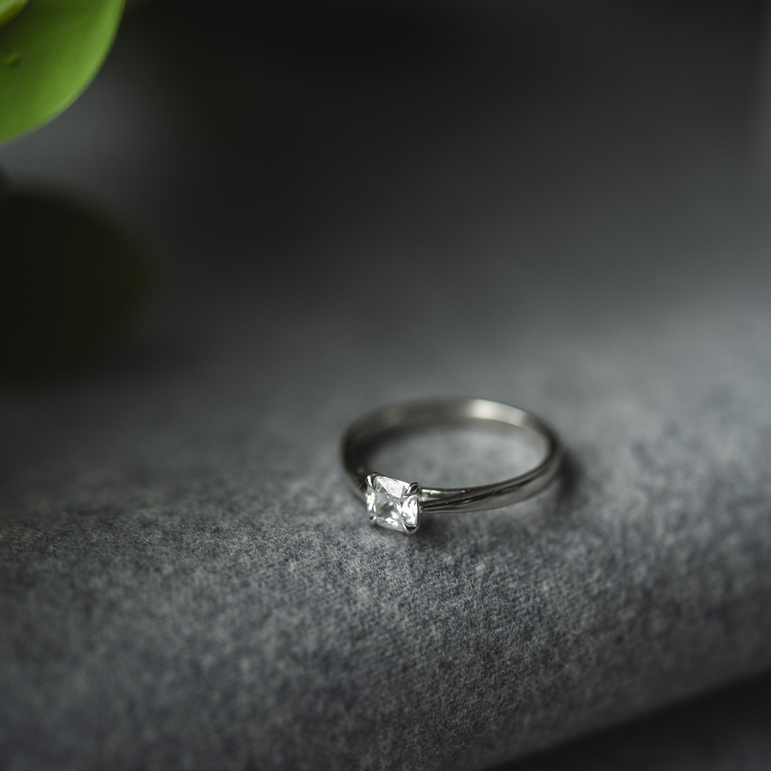 Bilde nummer 4 av Gems by Gulldia, Ring i 585 hvitt gull med LAB diamanter 0,50 ct TWSI