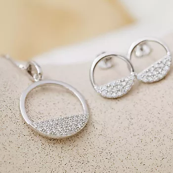 Bilde nummer 2 av Pan Jewelry, Smykkesett i 925 sølv med zirkonia og sirkel