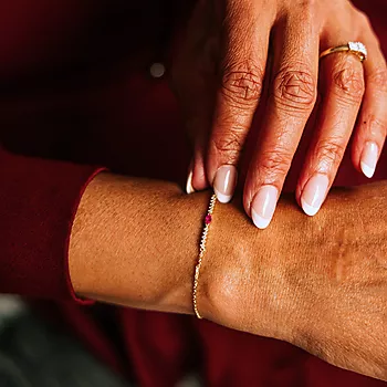 Bilde nummer 2 av Pan Jewelry, Armbånd i forgylt 925 sølv med rosa zirkonia