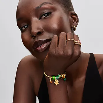 Bilde nummer 2 av Charms i 925 sølv med fargeskiftende Pascal