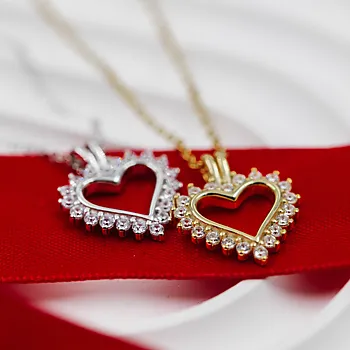 Bilde nummer 3 av Smykke i 925 forgylt sølv med zirkonia