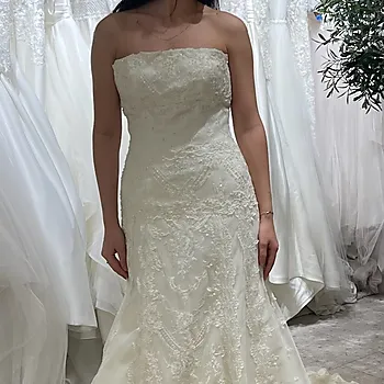 Bilde nummer 2 av En gang til brudekjole, Pronovias