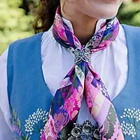 Bilde nummer 3 av Estelle 31 silkeskjerf i 100% silke