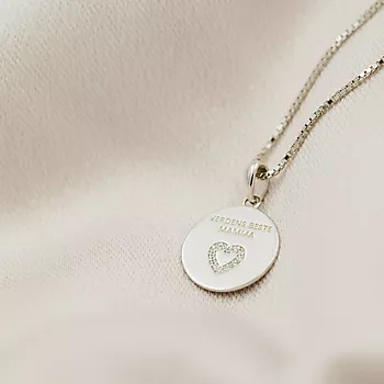 Bilde nummer 4 av Pan Jewelry, Smykke i 925 sølv med zirkonia teksten VERDENS BESTE MAMMA