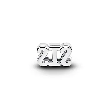 Bilde nummer 4 av Charms i 925 sølv med "SIS"