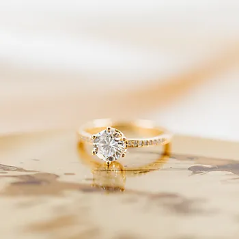 Bilde nummer 4 av Pandora Moments, Ring i 925 forgylt sølv med zirkonia