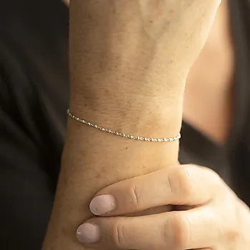 Bilde nummer 2 av Pan Jewelry, Armbånd i 925 sølv med kuler, 19 cm