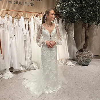 En gang til brudekjole, Sincerity Bridal