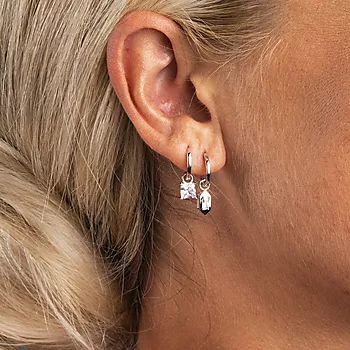 Bilde nummer 3 av Pan Jewelry, Øreringer i 925 sølv med zirkonia