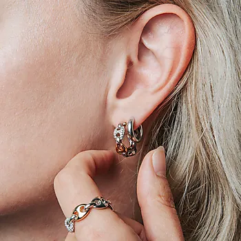 Bilde nummer 2 av Øreringer i 925 sølv