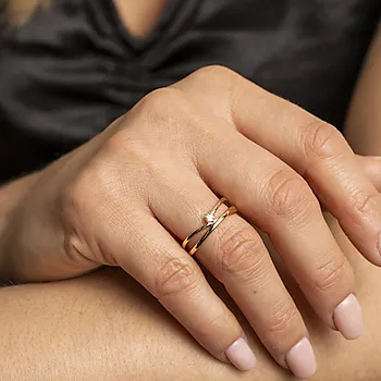 Bilde nummer 2 av Pan Jewelry, Ring i forgylt 925 sølv med hvit zirkonia