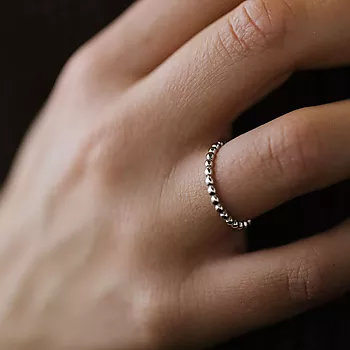 Bilde nummer 2 av Pan Jewelry, Ring i 925 sølv med kuler