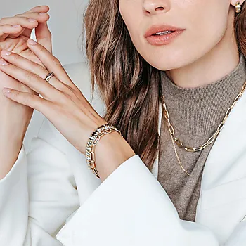 Bilde nummer 3 av Ring i 925 flerfarget sølv med zirkonia