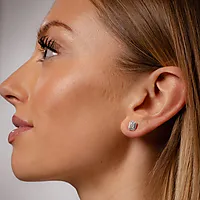 Bilde nummer 2 av Diamantøredobber i 585 hvitt gull 0,30