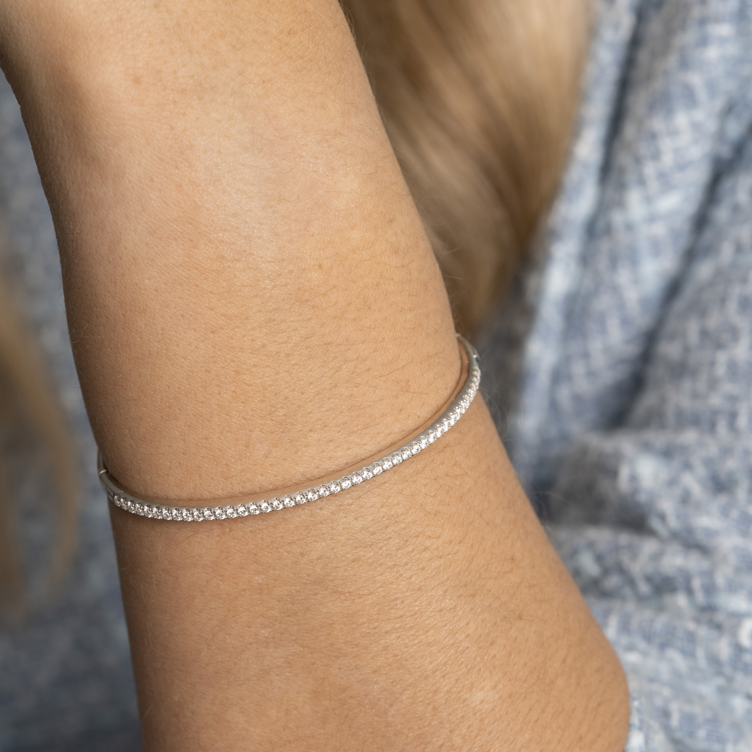 Bilde nummer 2 av Pan Jewelry, Armring i 925 rhodinert sølv med zirkonia
