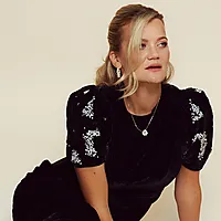 Bilde nummer 3 av Perlefnugg smykke i 925 forgylt sølv med ferskvanssperler