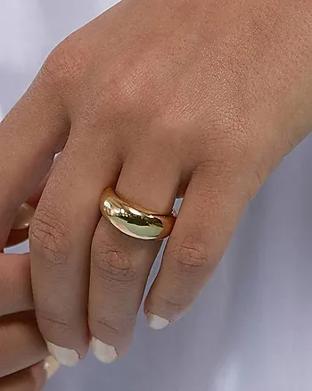Bilde nummer 2 av Furo ring i forgylt stål