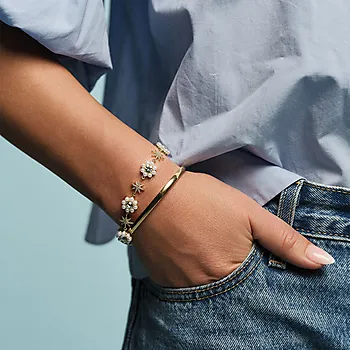 Bilde nummer 2 av Celestial armbånd i forgylt med stjerner